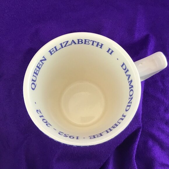 Queen Elizabeth II Diamond Jubilee Mug Spode Blue Room Collection 1952 2012 - Picture 10 of 13